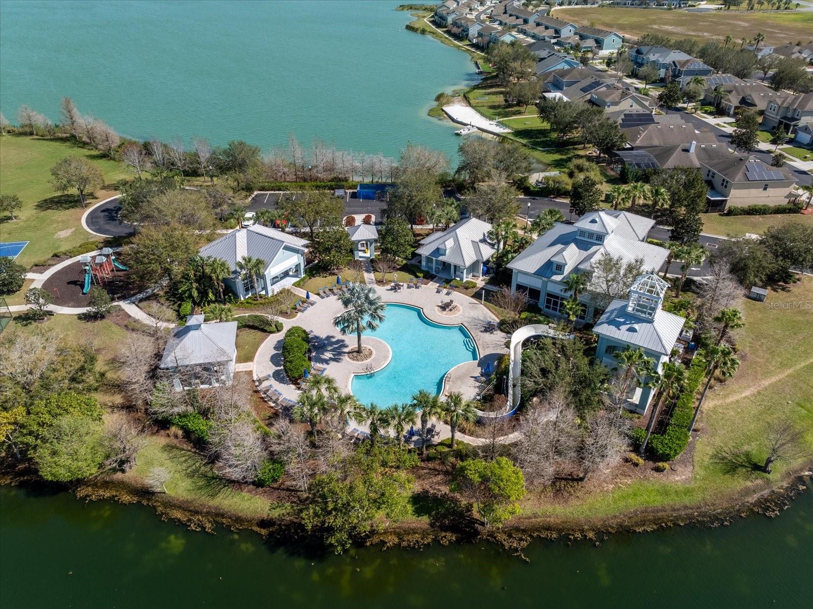303 WHITE WATER BAY DR, GROVELAND, FL, 34736