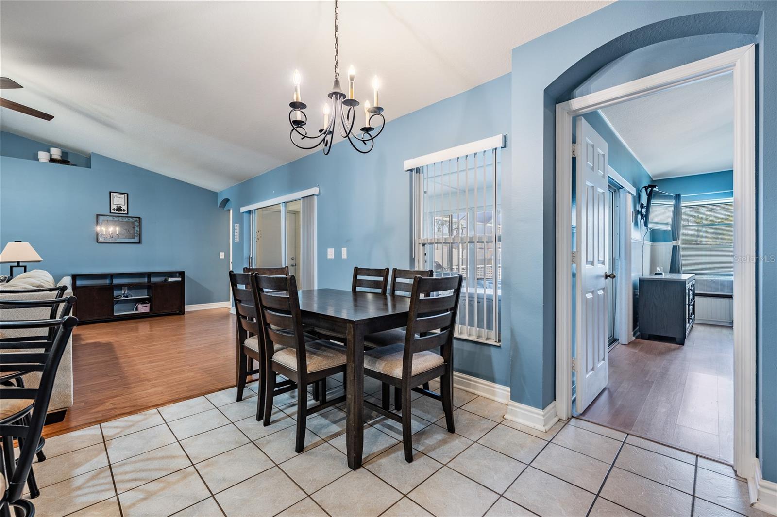 4613 PORTOBELLO CIR, VALRICO, FL, 33596