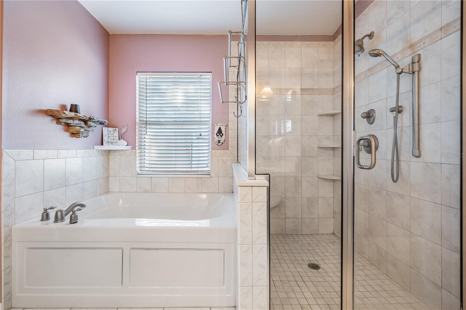 4613 PORTOBELLO CIR, VALRICO, FL, 33596
