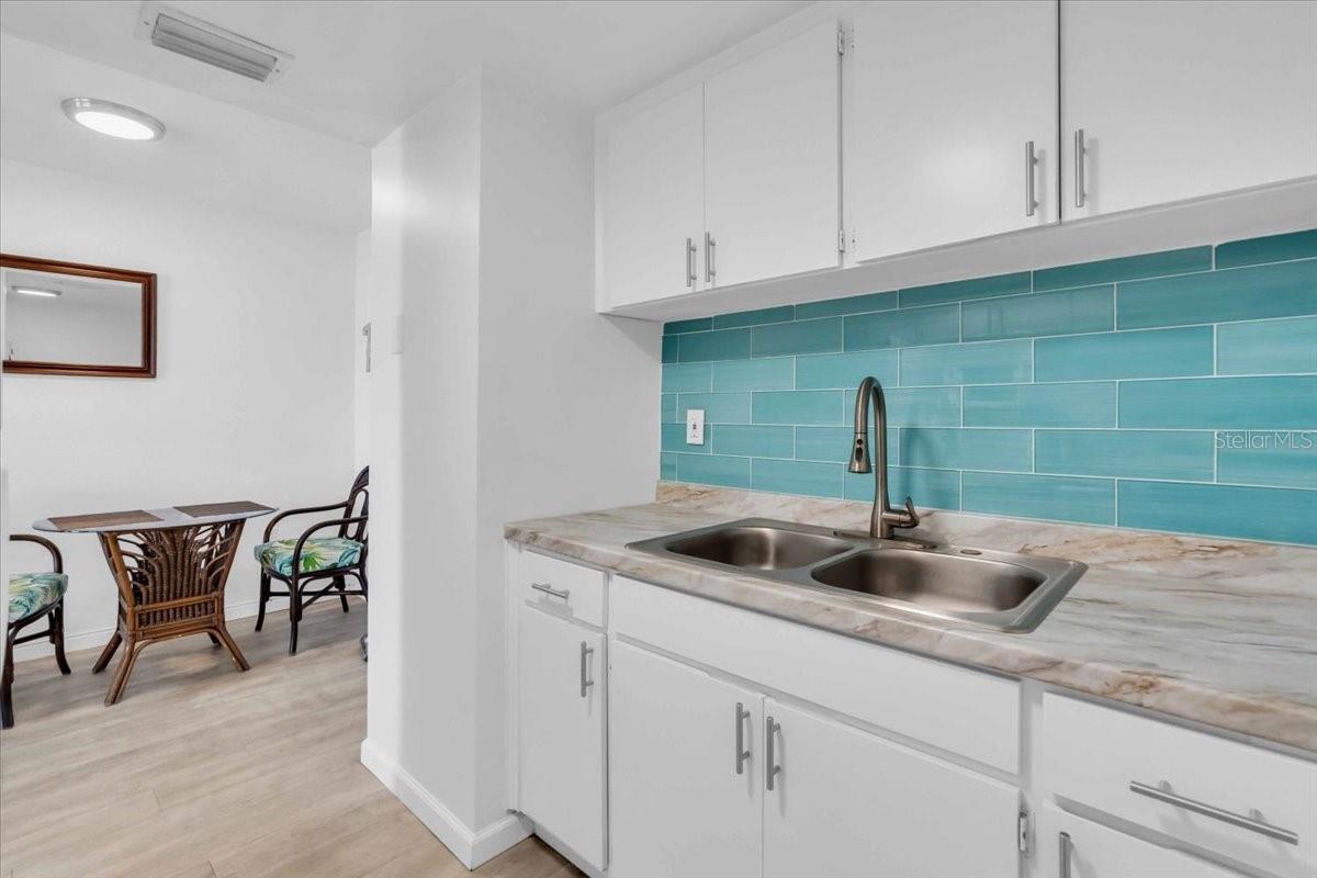 9715 HARRELL AVE #22, TREASURE ISLAND, FL, 33706