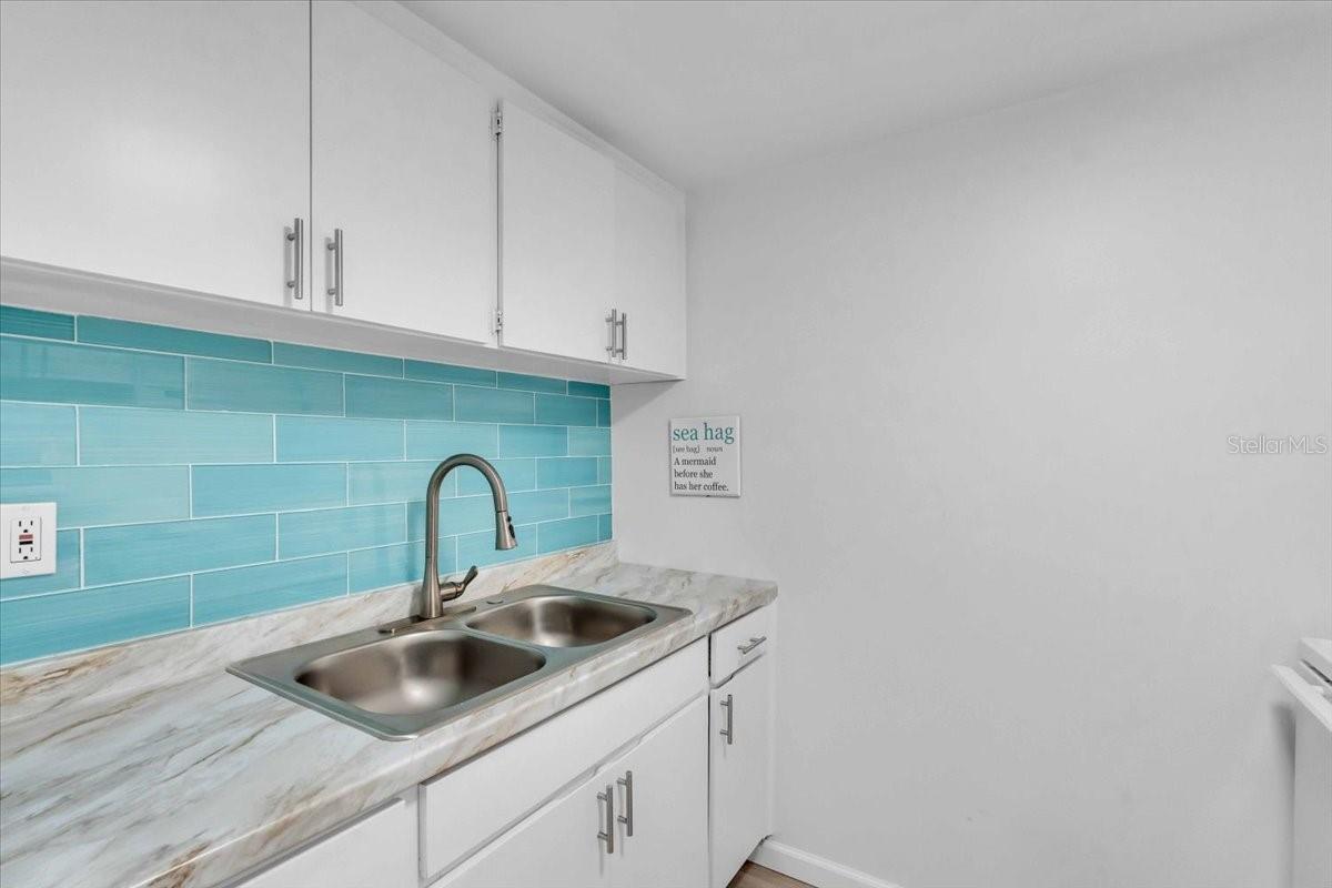 9715 HARRELL AVE #22, TREASURE ISLAND, FL, 33706