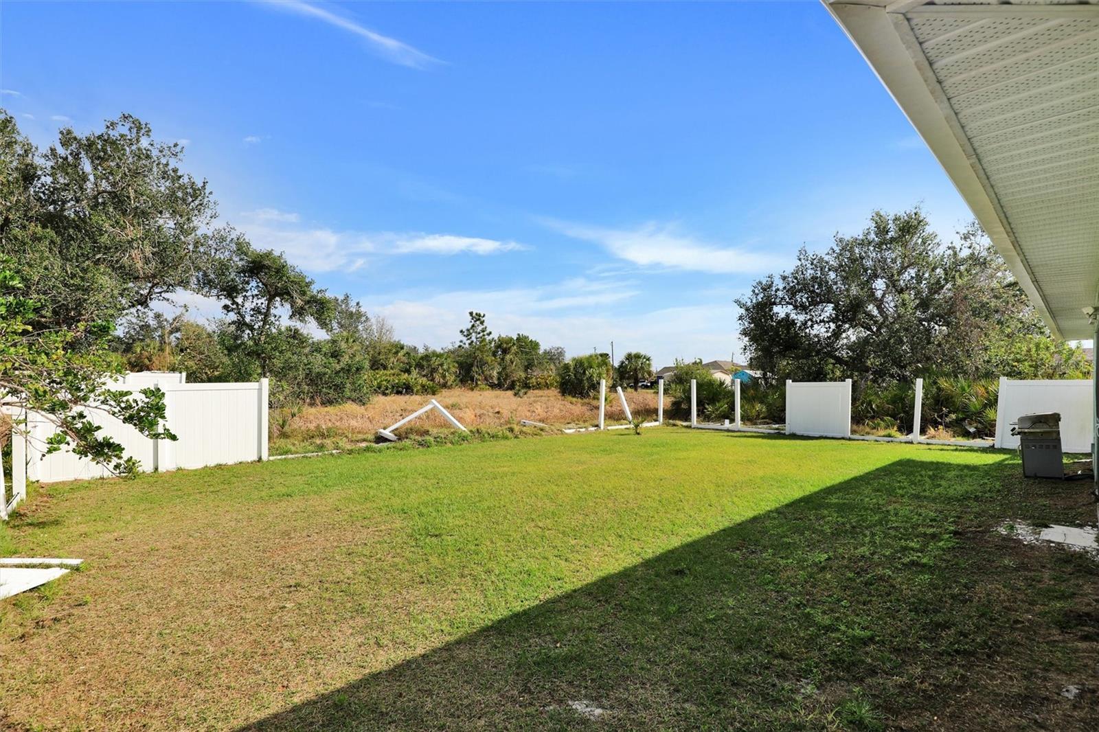 470 SUNSET RD N, ROTONDA WEST, FL, 33947