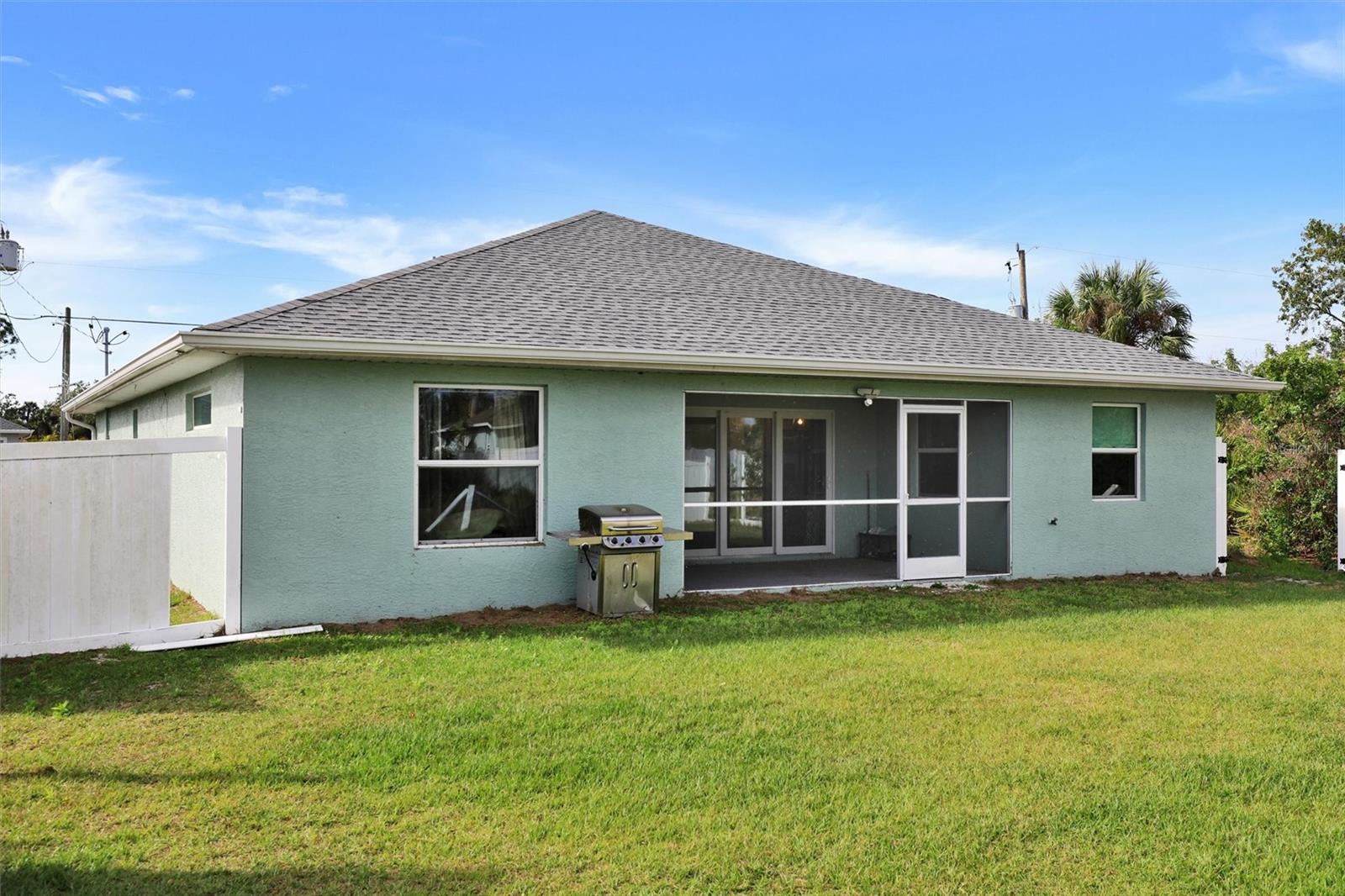 470 SUNSET RD N, ROTONDA WEST, FL, 33947