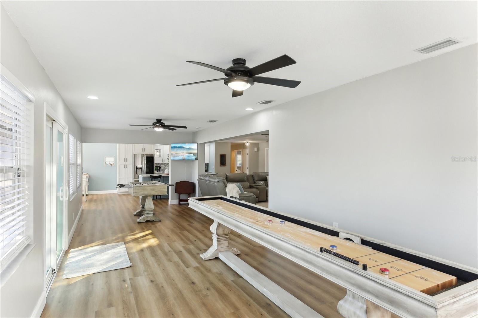 8432 MERRIMOOR BLVD, SEMINOLE, FL, 33777