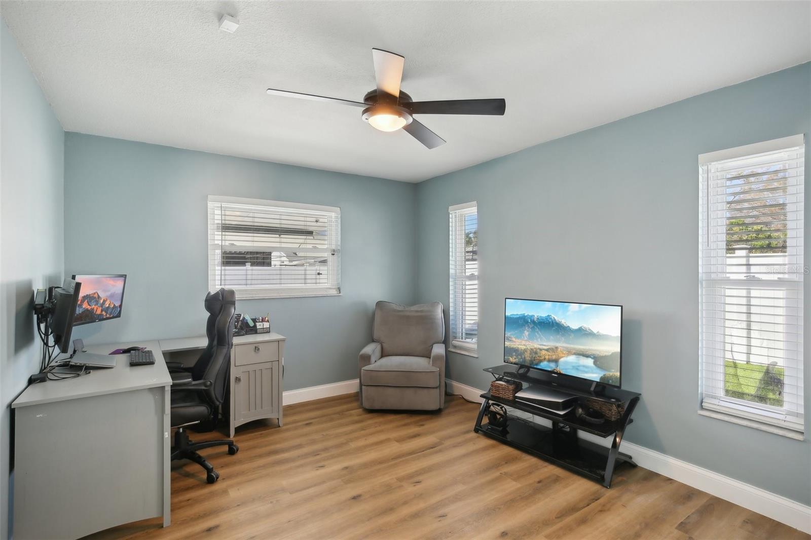 8432 MERRIMOOR BLVD, SEMINOLE, FL, 33777