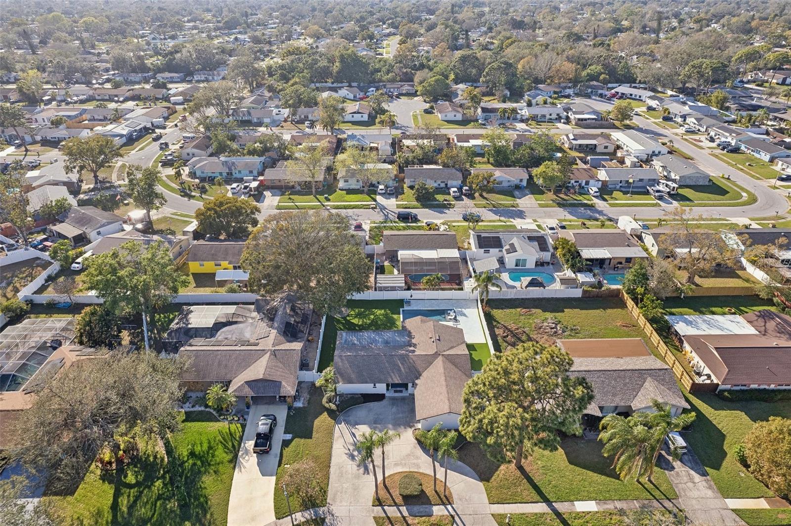 8432 MERRIMOOR BLVD, SEMINOLE, FL, 33777