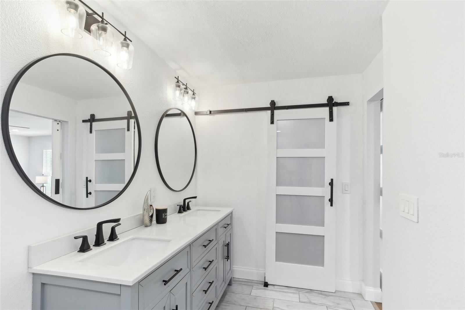 8432 MERRIMOOR BLVD, SEMINOLE, FL, 33777