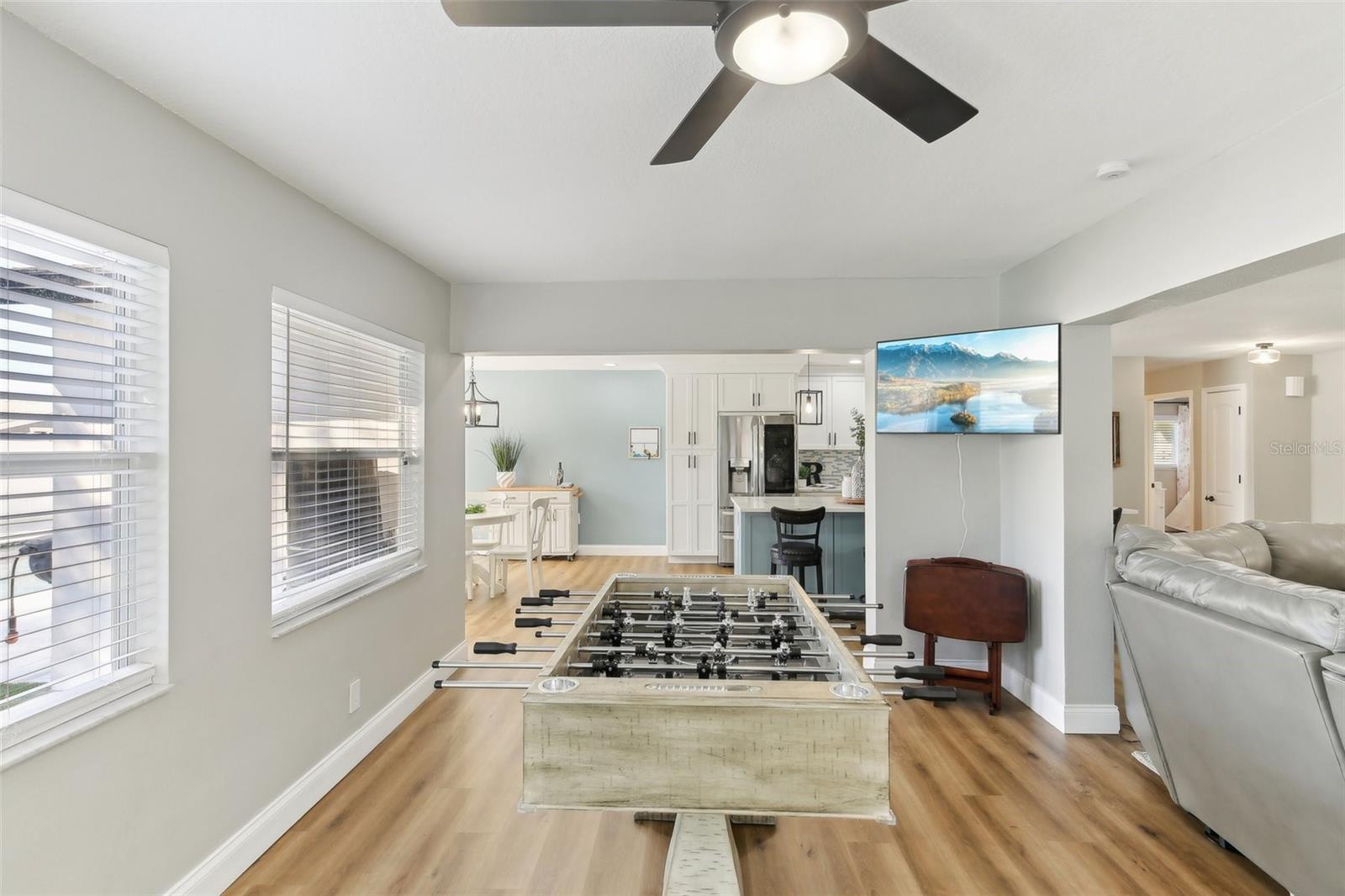 8432 MERRIMOOR BLVD, SEMINOLE, FL, 33777