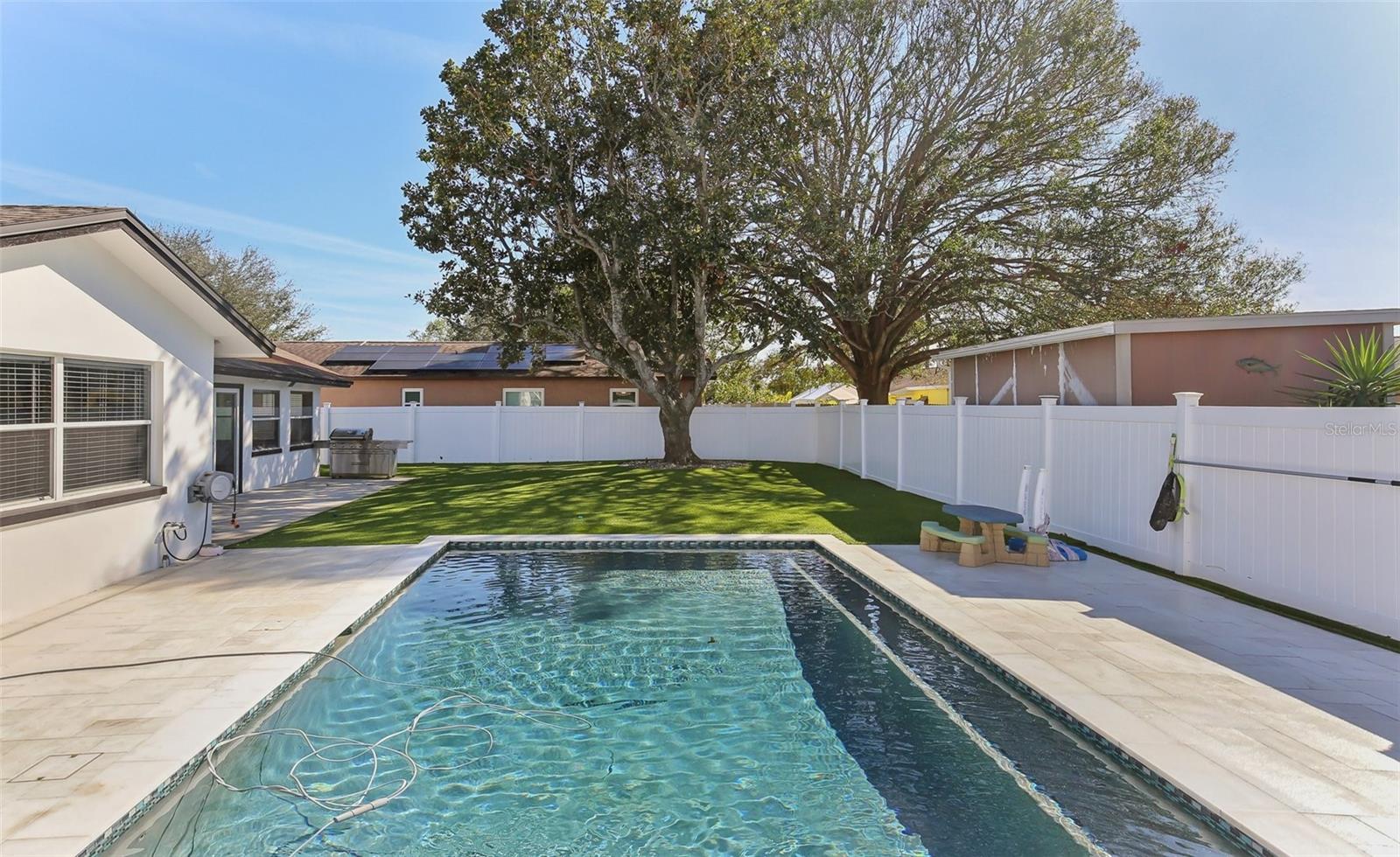 8432 MERRIMOOR BLVD, SEMINOLE, FL, 33777