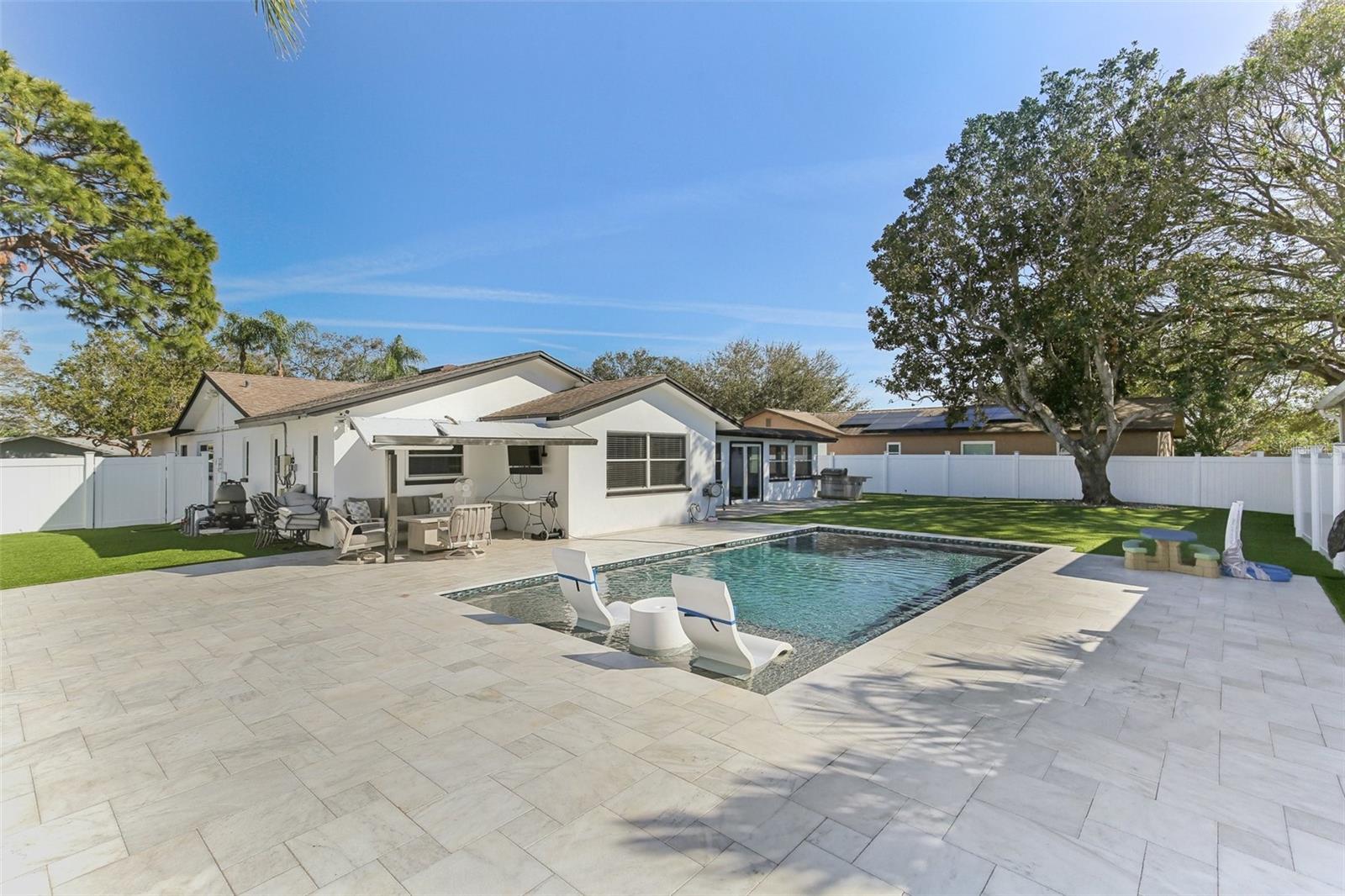8432 MERRIMOOR BLVD, SEMINOLE, FL, 33777