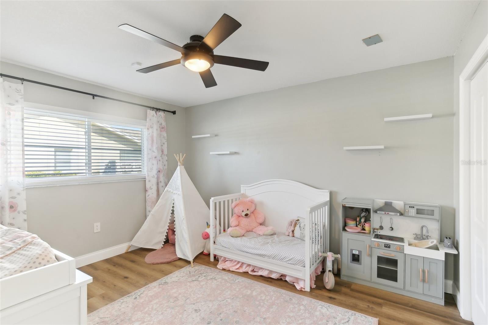 8432 MERRIMOOR BLVD, SEMINOLE, FL, 33777