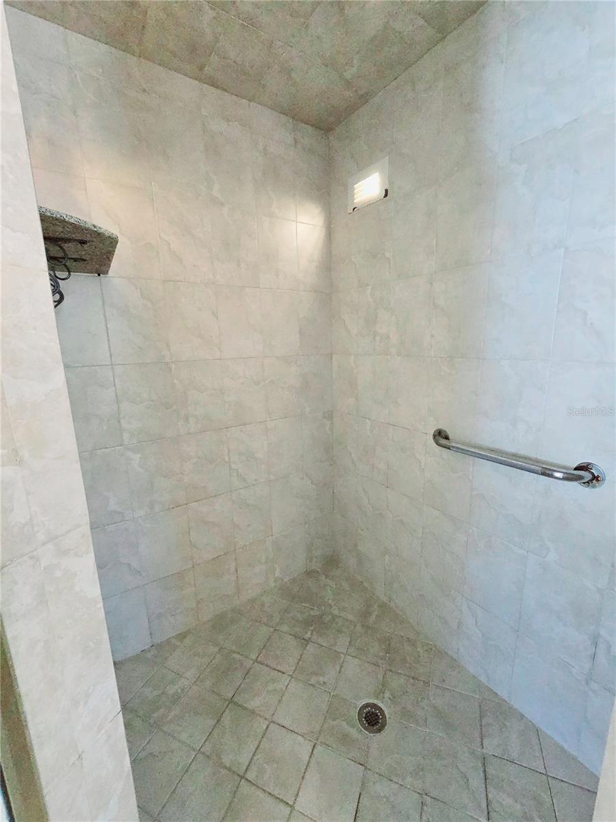 611 19TH AVE W, PALMETTO, FL, 34221