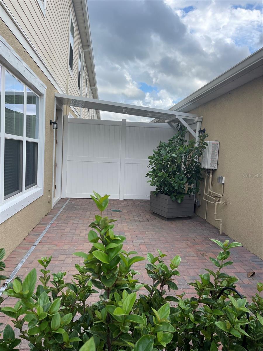6301 CAMINO DR, APOLLO BEACH, FL, 33572