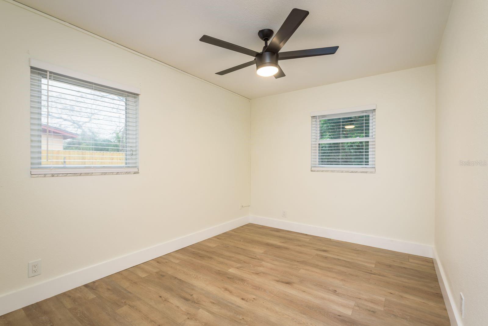 4408 W VARN AVE, TAMPA, FL, 33616