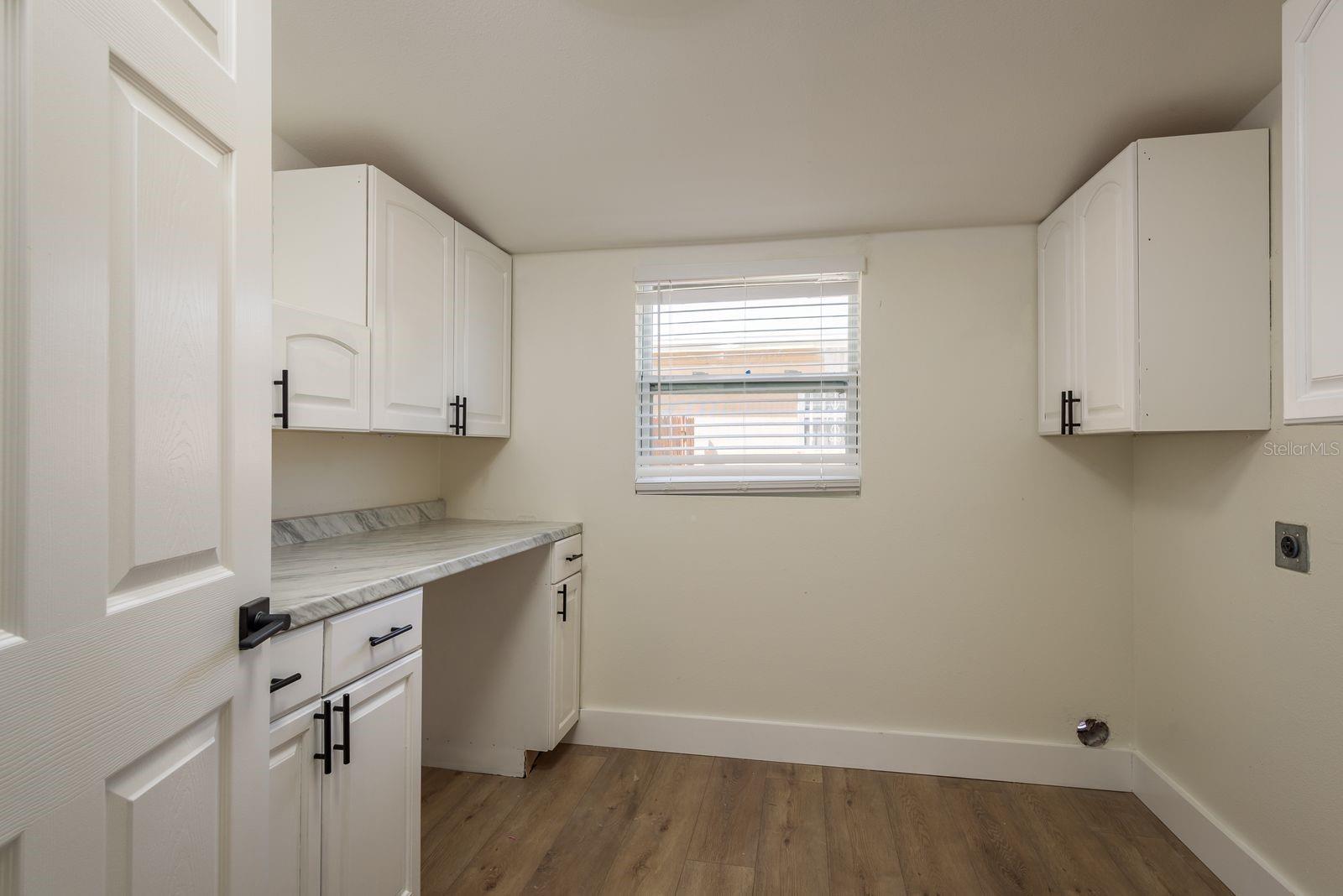 4408 W VARN AVE, TAMPA, FL, 33616