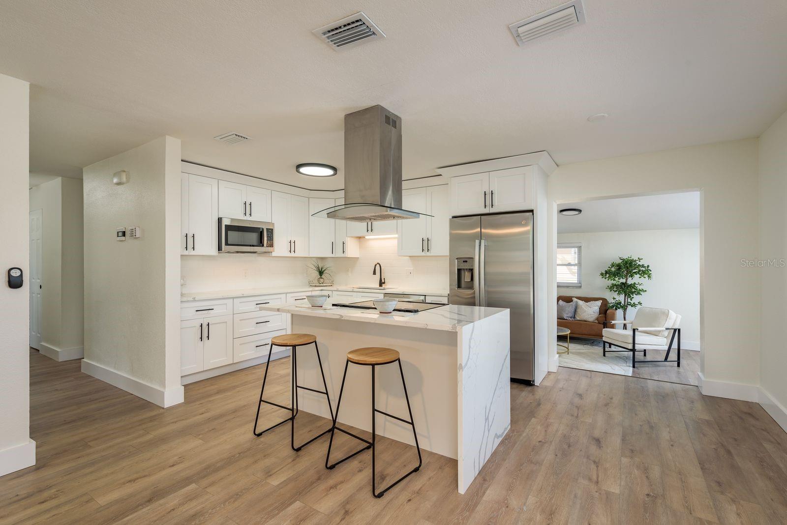 4408 W VARN AVE, TAMPA, FL, 33616