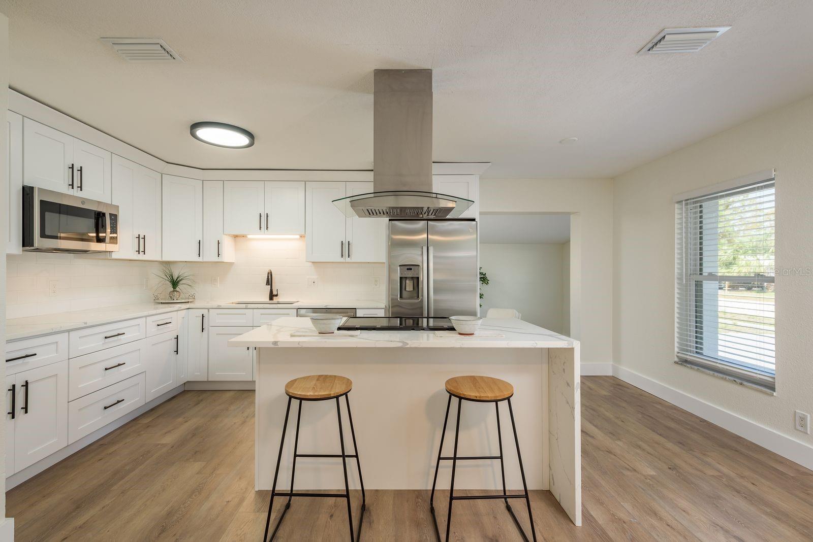 4408 W VARN AVE, TAMPA, FL, 33616