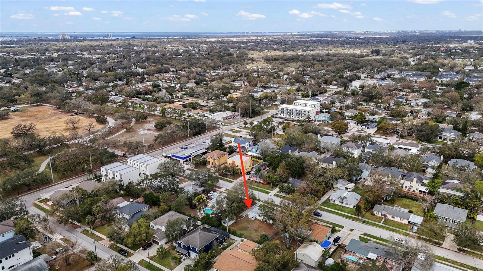 2832 W BAY HAVEN DR, TAMPA, FL, 33611