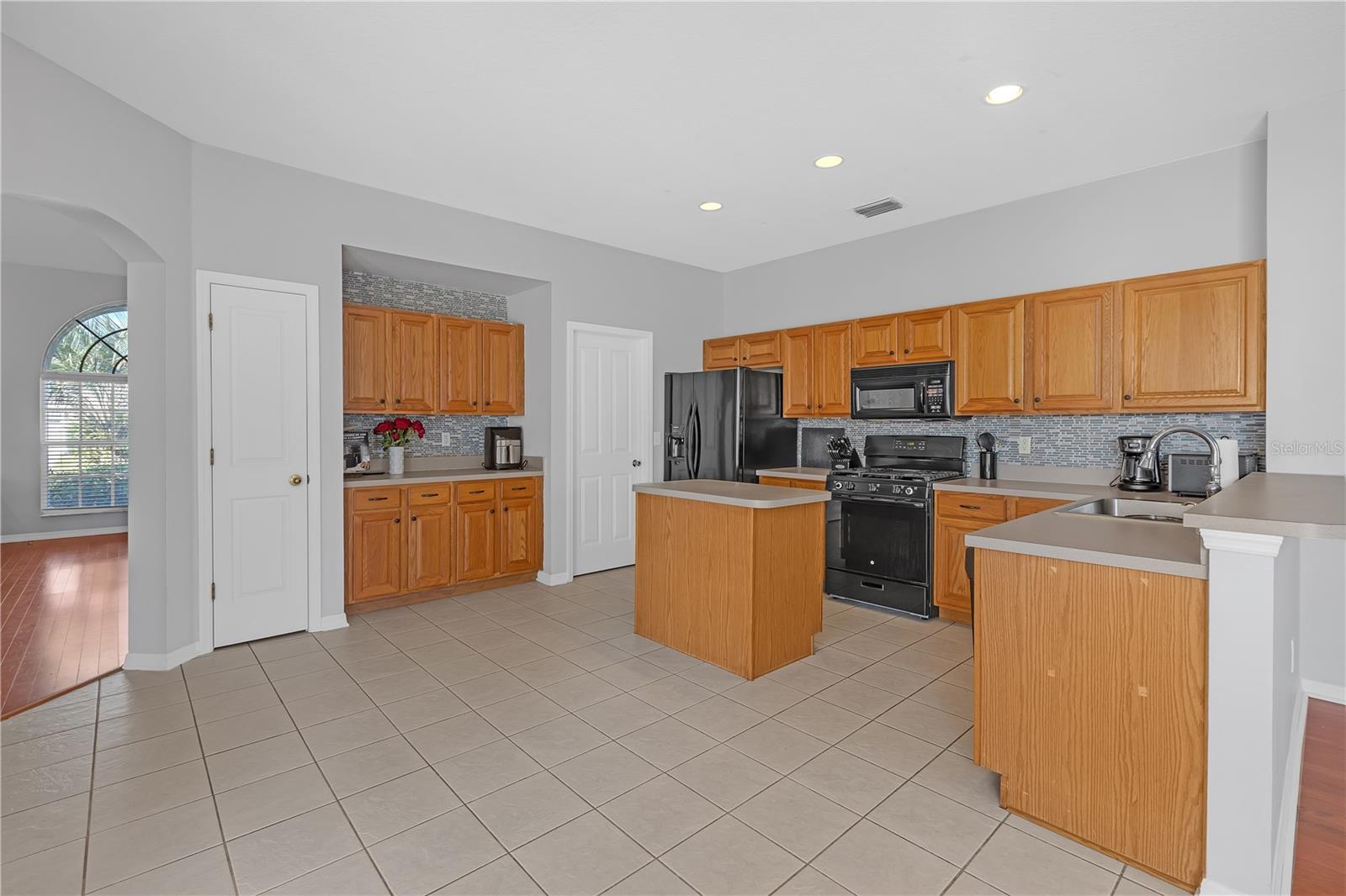 10221 ASHLEY OAKS DR, RIVERVIEW, FL, 33578