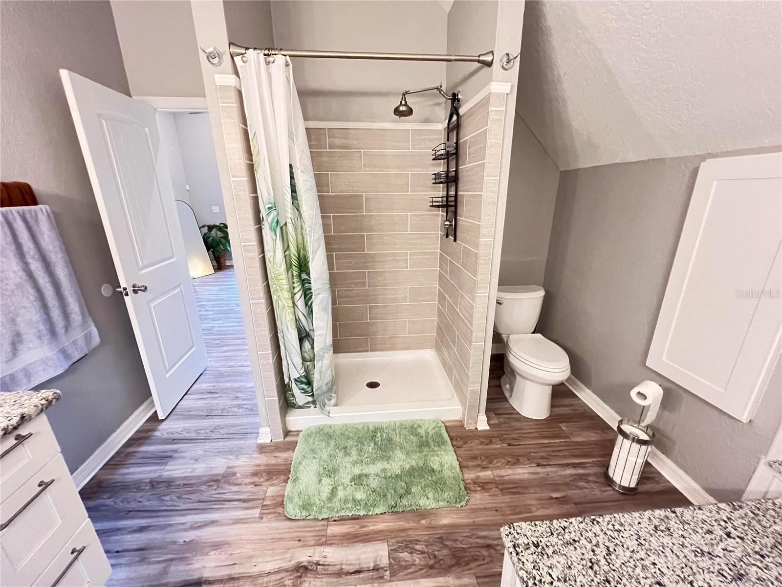 25704 ABERDOVEY AVE, SORRENTO, FL, 32776