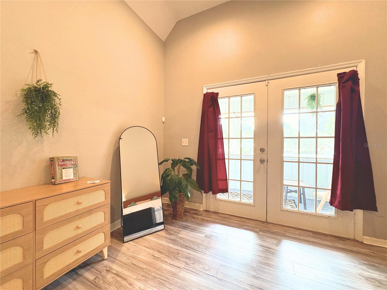 25704 ABERDOVEY AVE, SORRENTO, FL, 32776