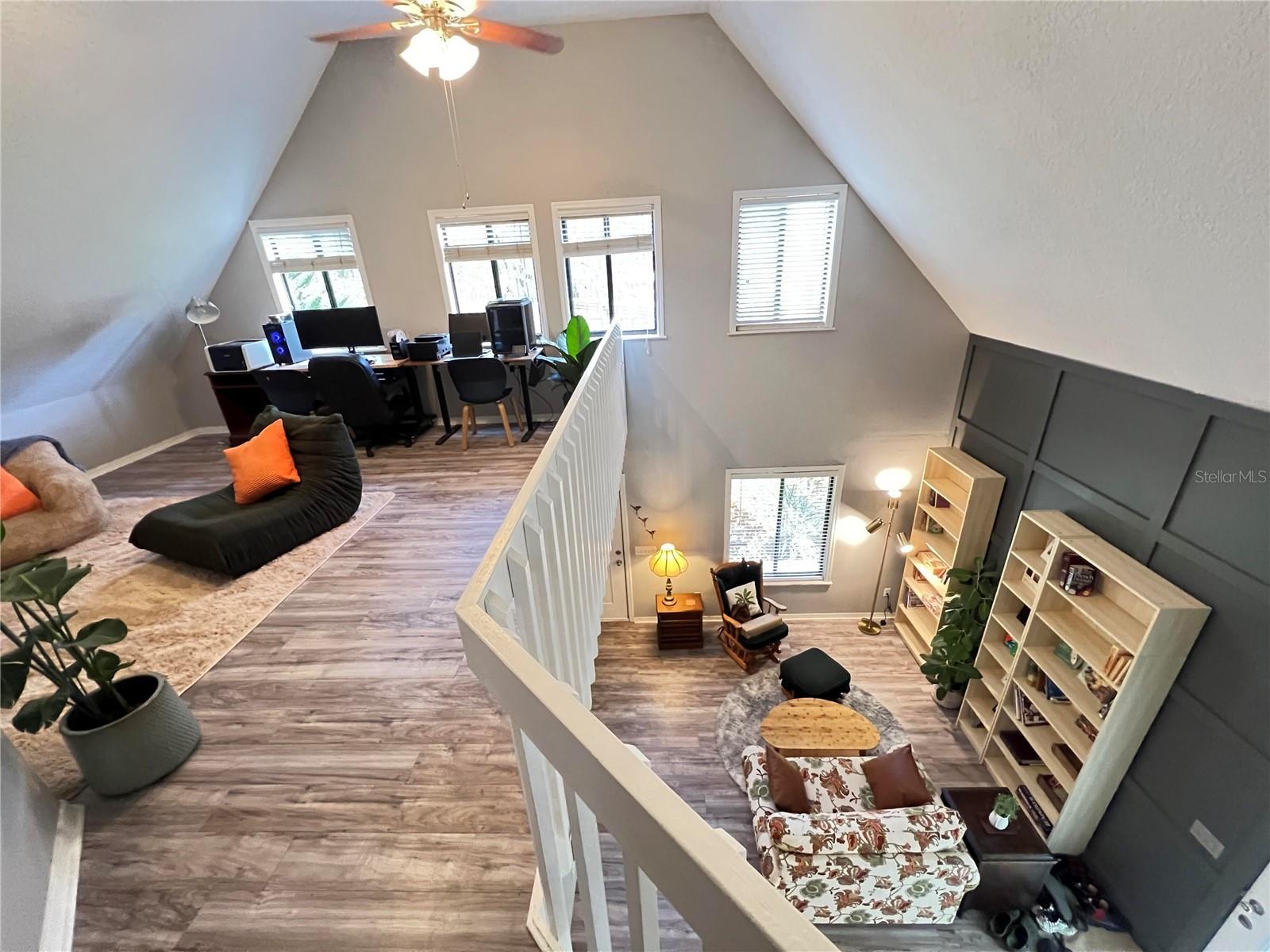 25704 ABERDOVEY AVE, SORRENTO, FL, 32776