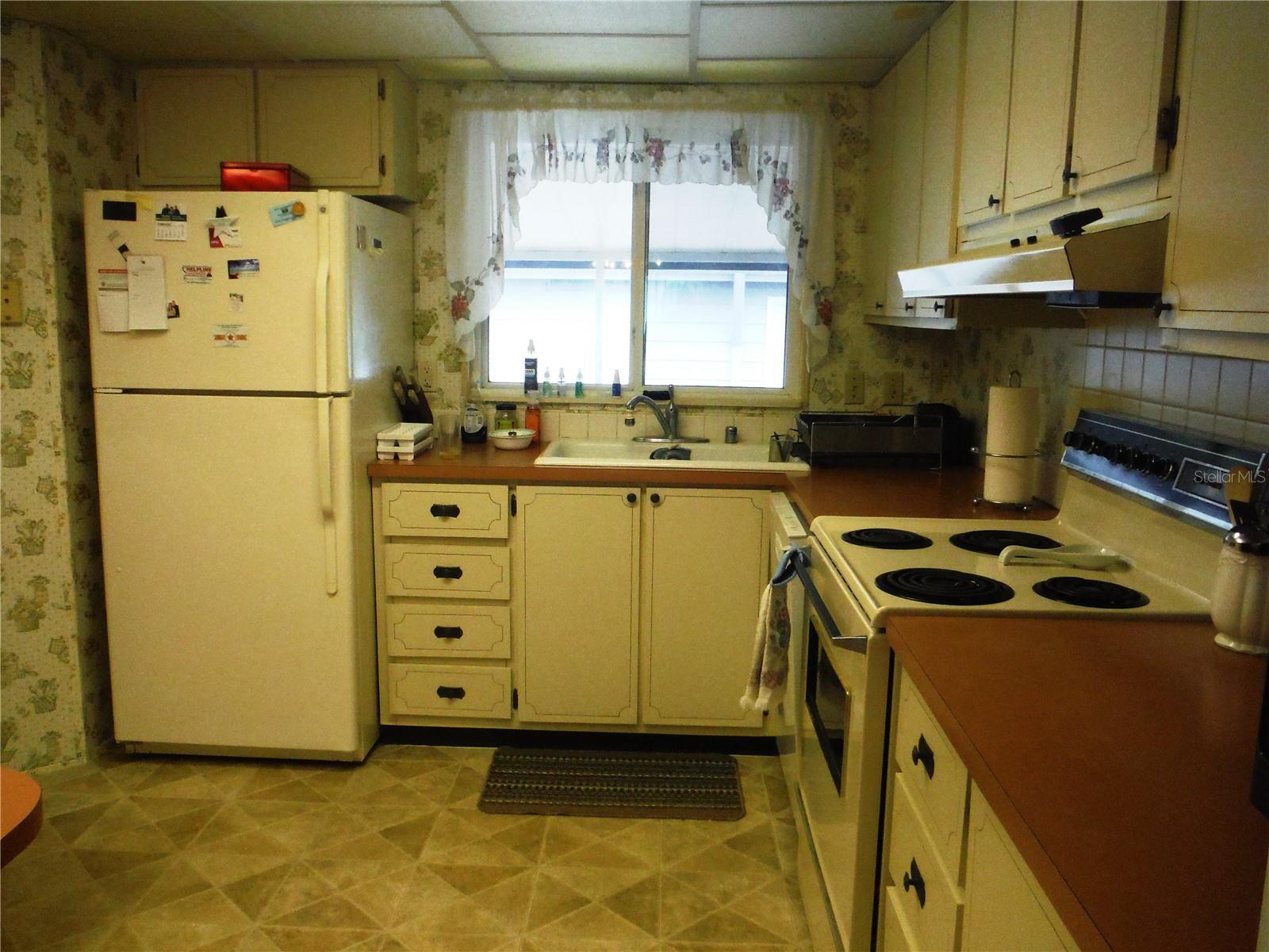 133 CLUBVIEW DR #137, SAFETY HARBOR, FL, 34695