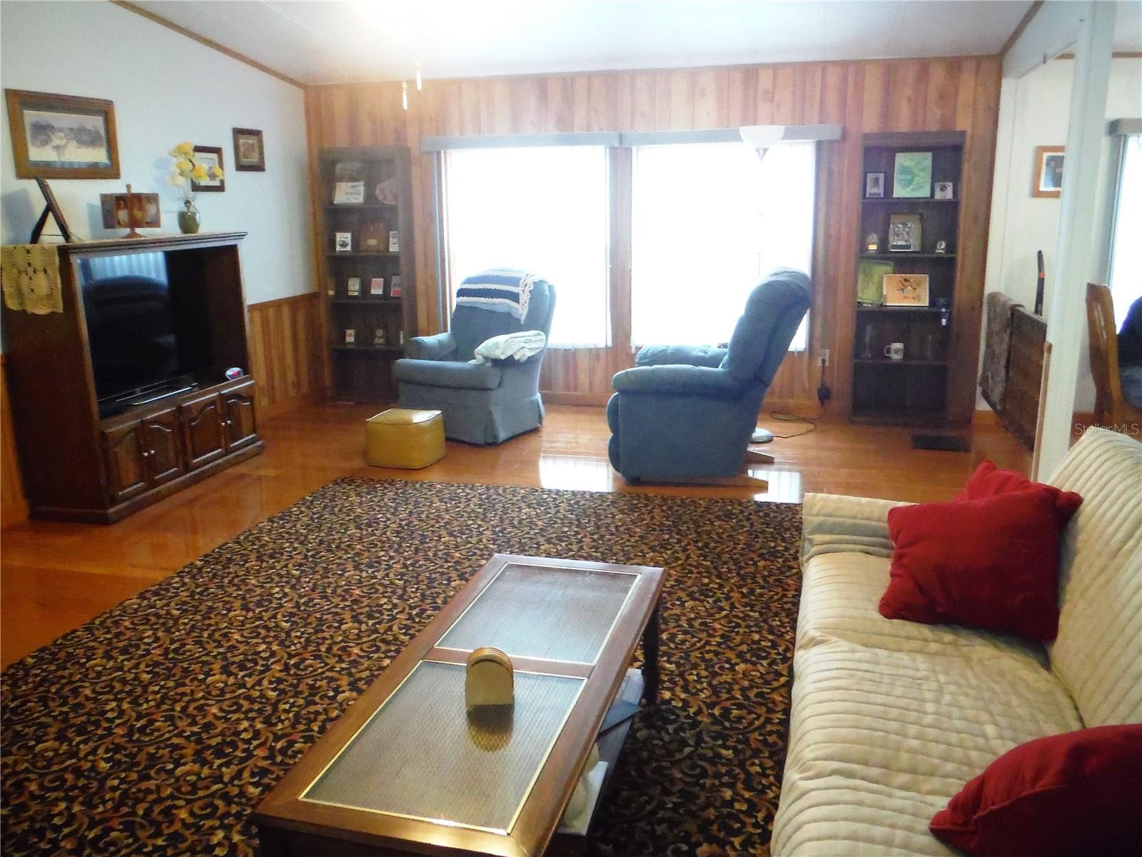 133 CLUBVIEW DR #137, SAFETY HARBOR, FL, 34695