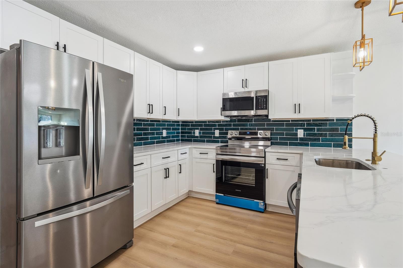 419 92ND AVE N, ST PETERSBURG, FL, 33702