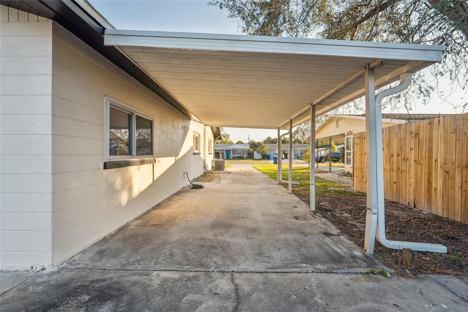 419 92ND AVE N, ST PETERSBURG, FL, 33702