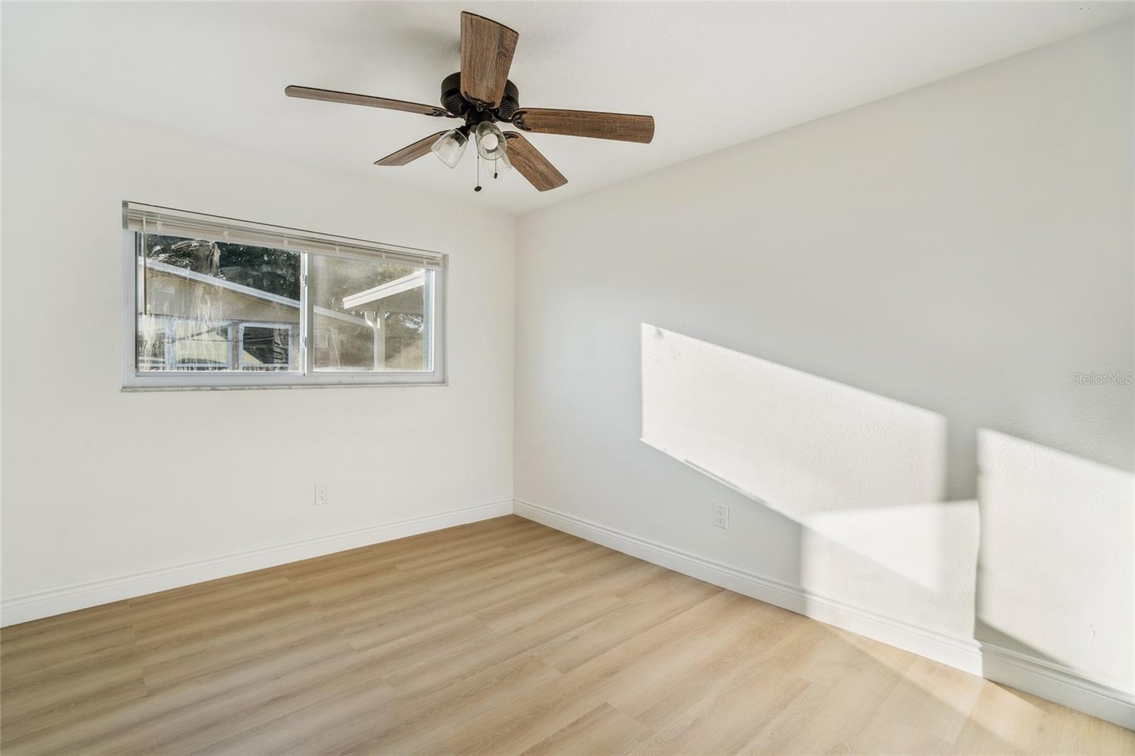 419 92ND AVE N, ST PETERSBURG, FL, 33702
