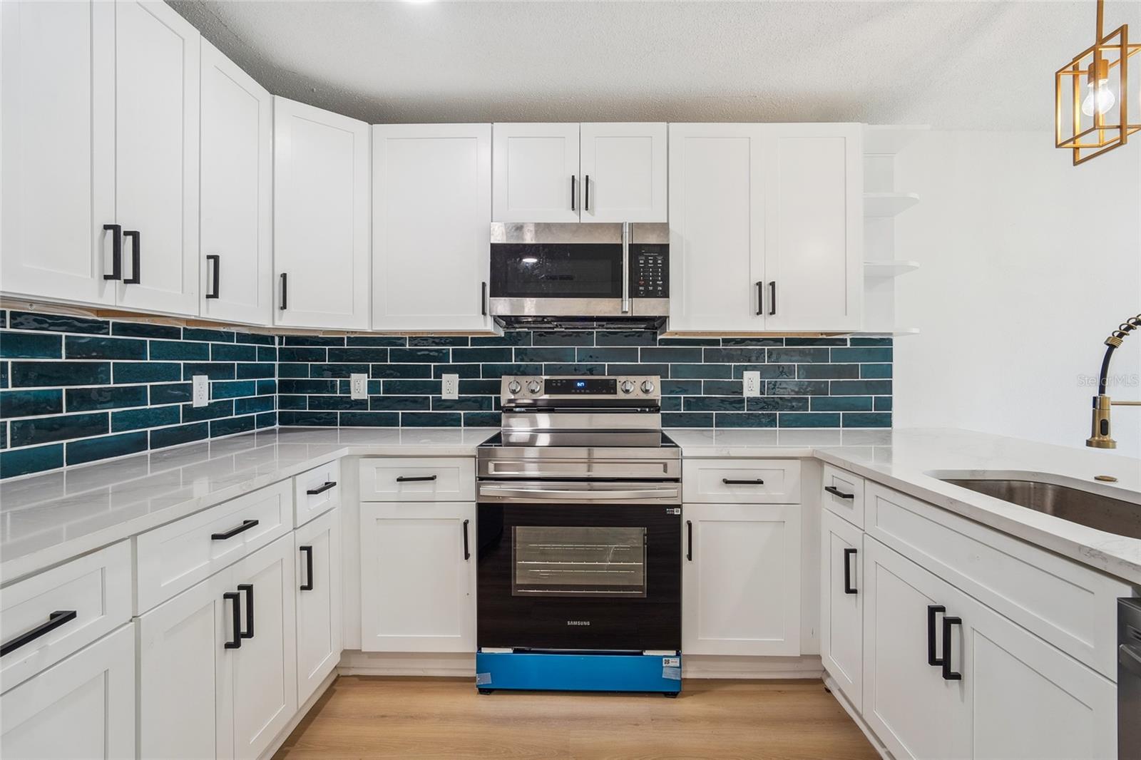 419 92ND AVE N, ST PETERSBURG, FL, 33702