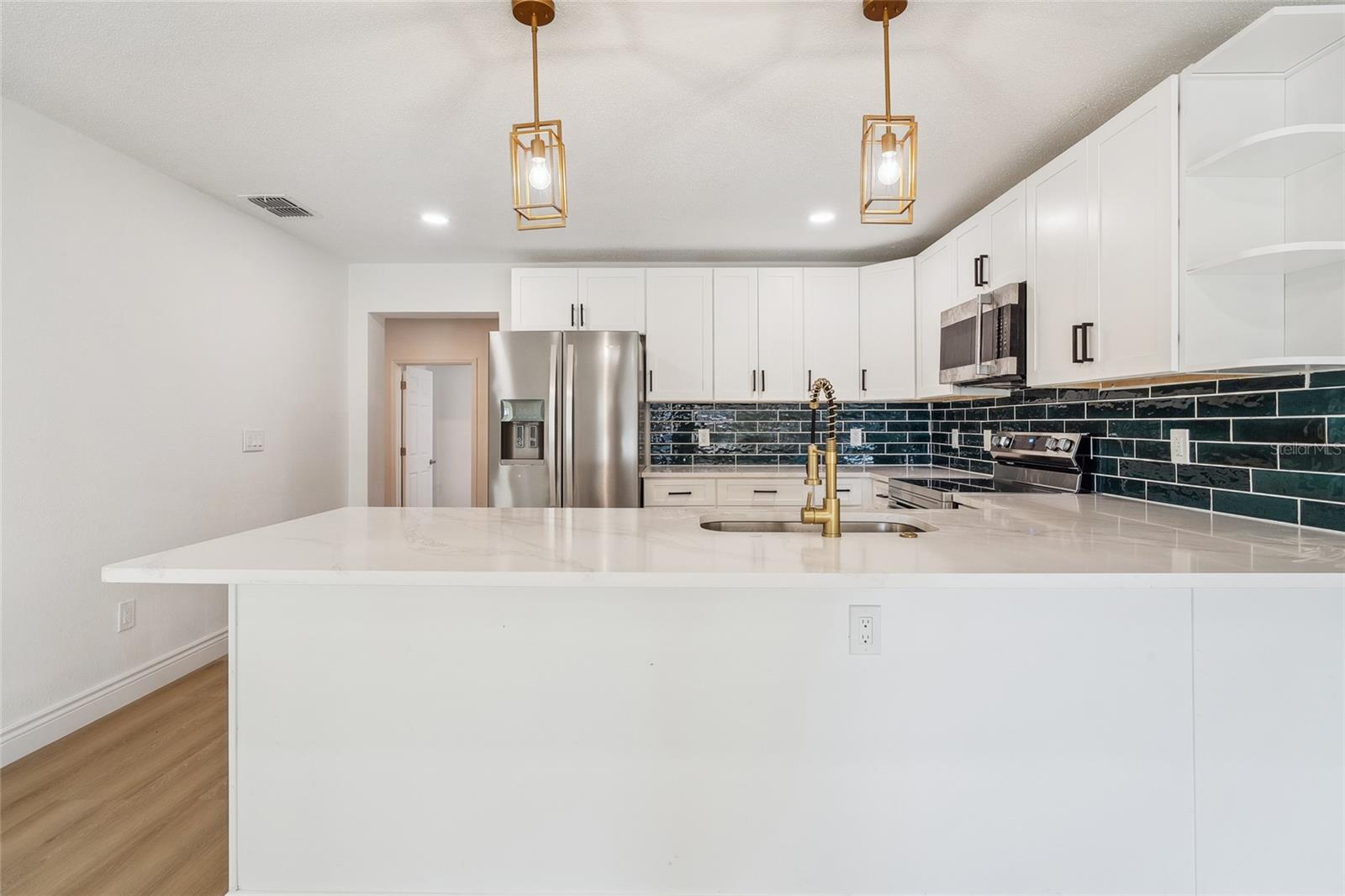 419 92ND AVE N, ST PETERSBURG, FL, 33702