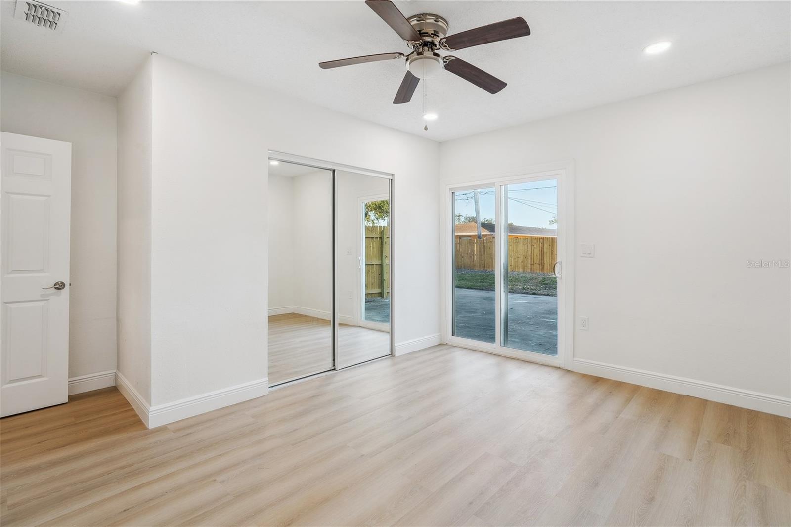 419 92ND AVE N, ST PETERSBURG, FL, 33702