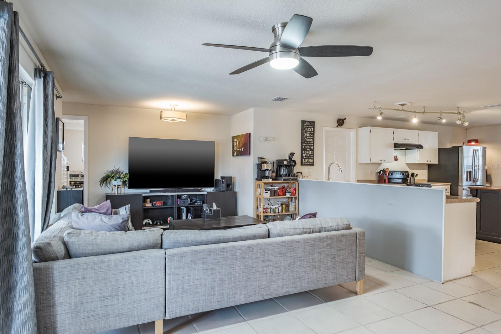 1828 ELMHURST DR, CLEARWATER, FL, 33765