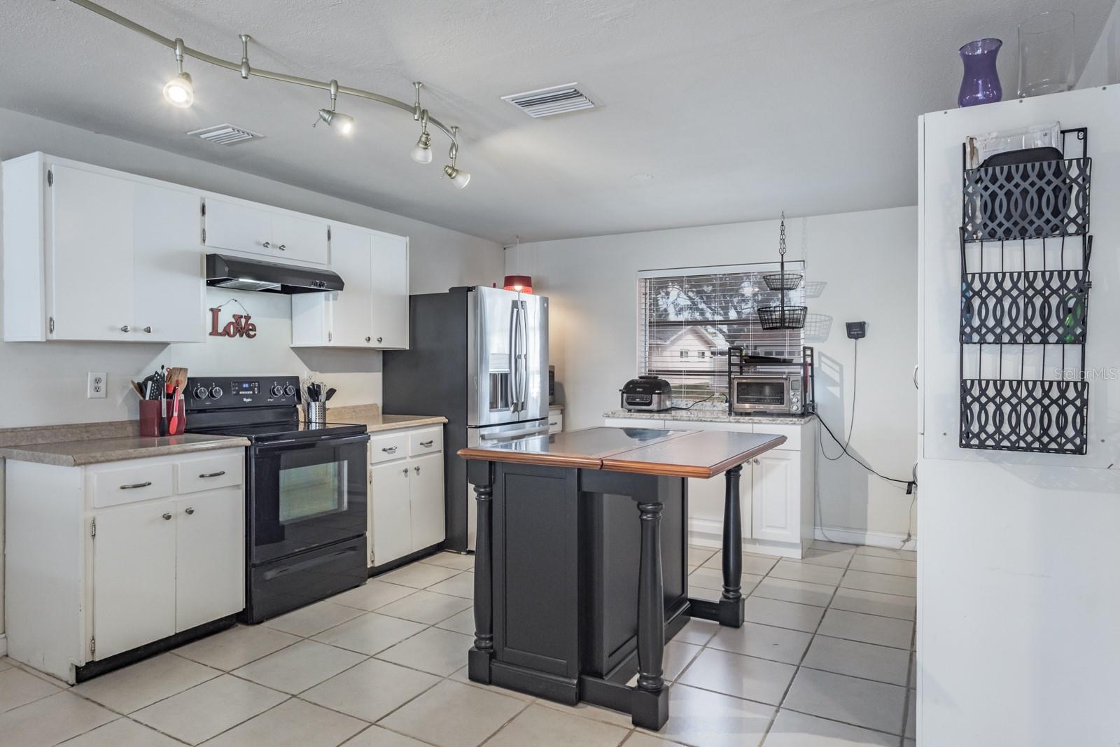 1828 ELMHURST DR, CLEARWATER, FL, 33765