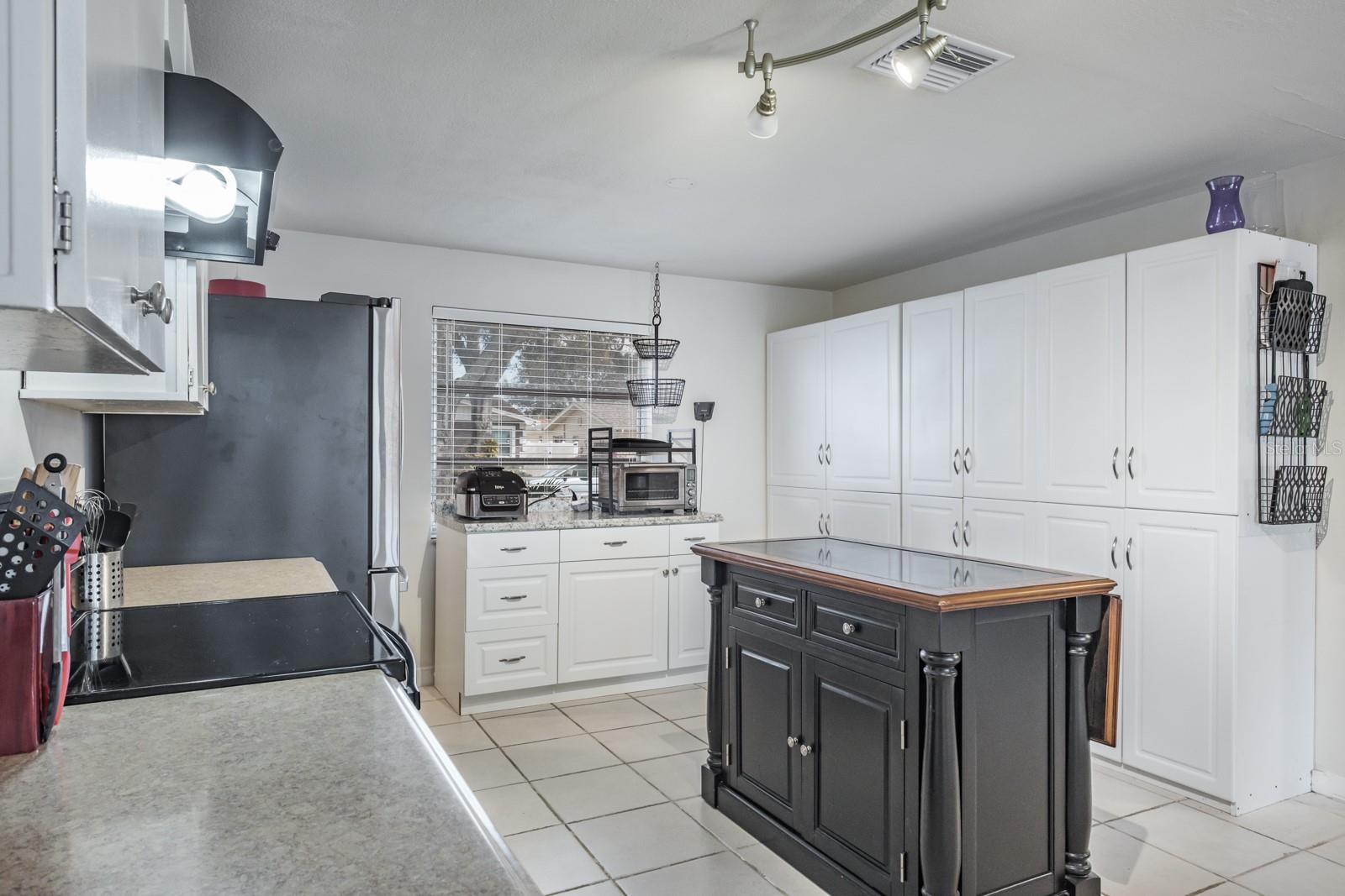1828 ELMHURST DR, CLEARWATER, FL, 33765