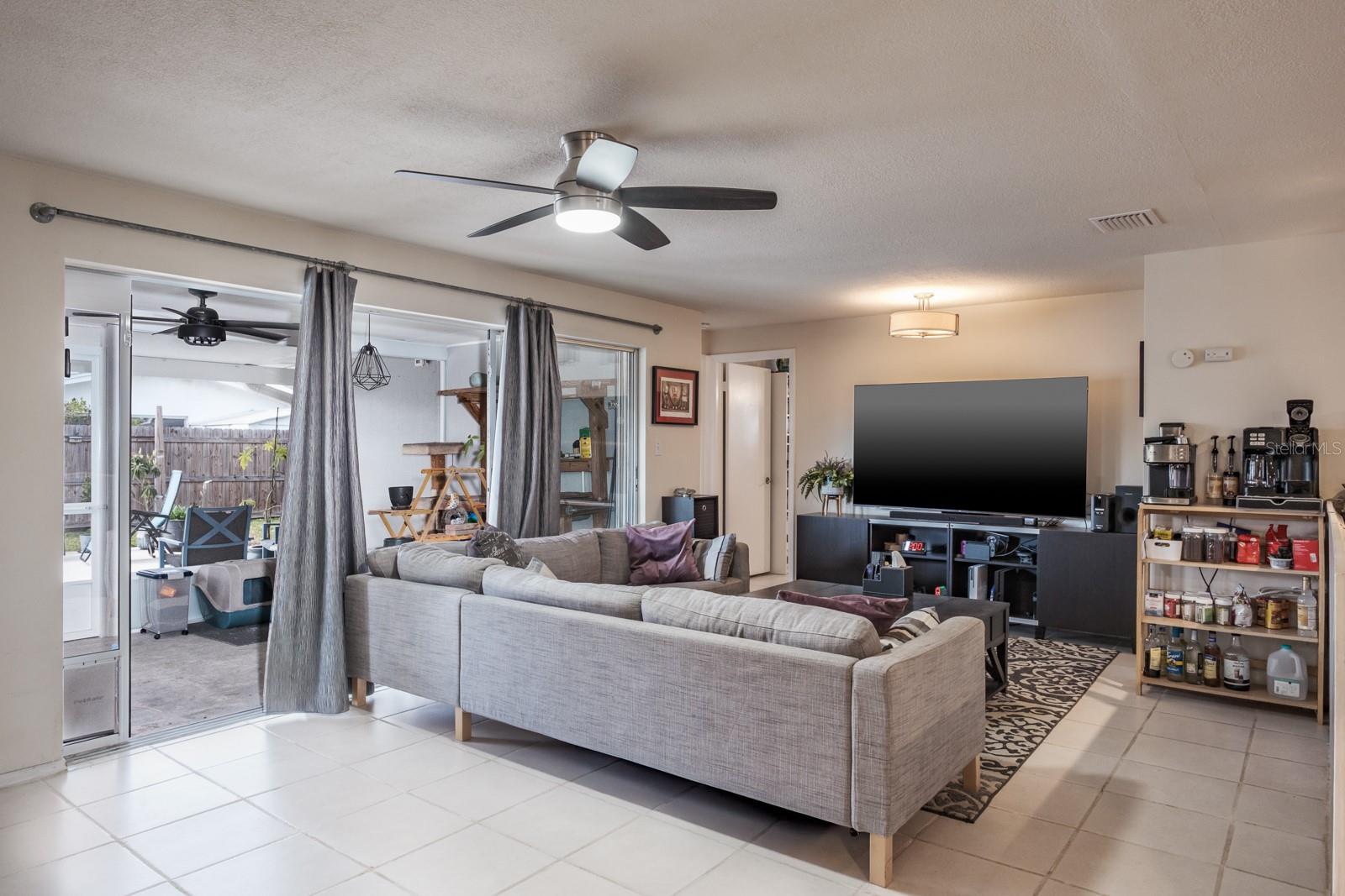 1828 ELMHURST DR, CLEARWATER, FL, 33765
