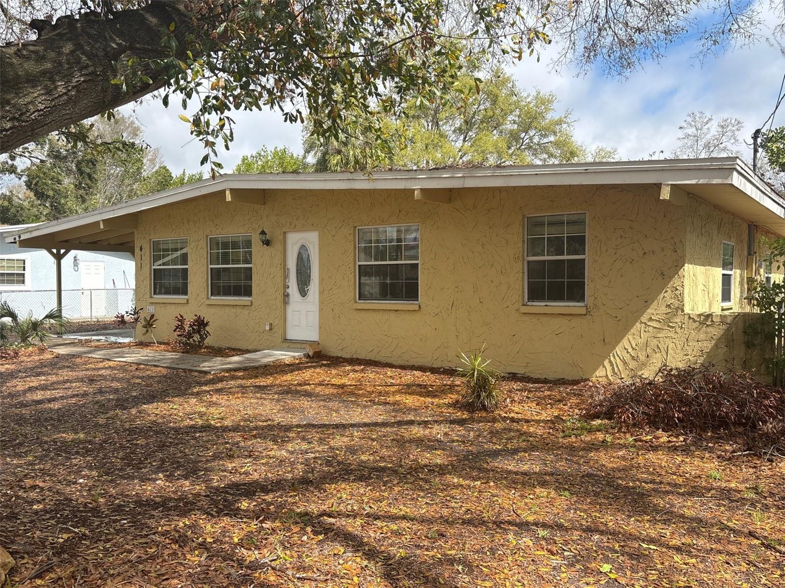 411 SHORE DR E, OLDSMAR, FL, 34677