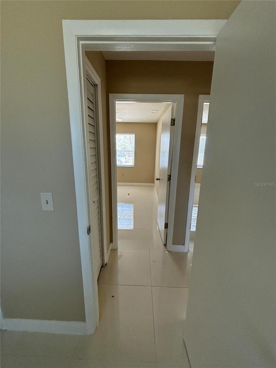 3235 DELRAY DR, TAMPA, FL, 33619