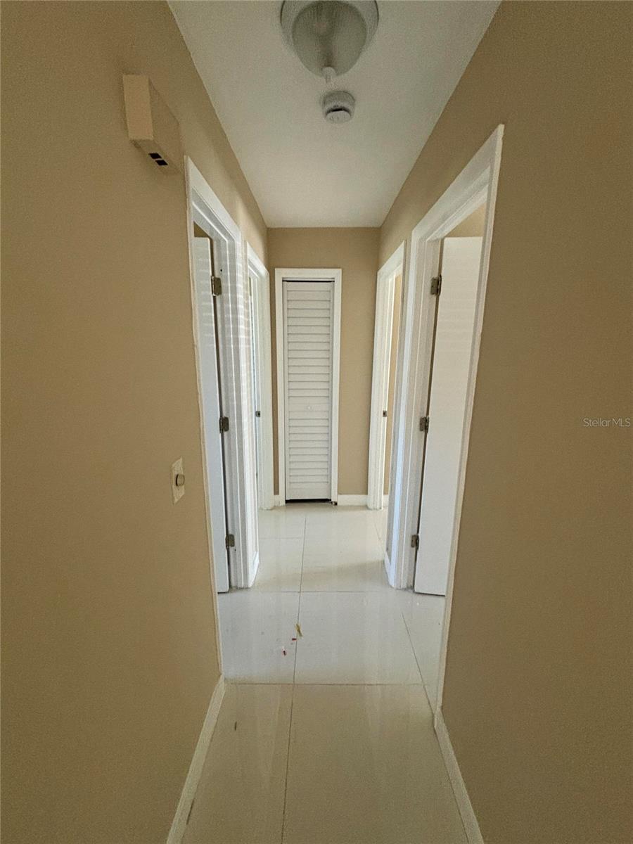 3235 DELRAY DR, TAMPA, FL, 33619