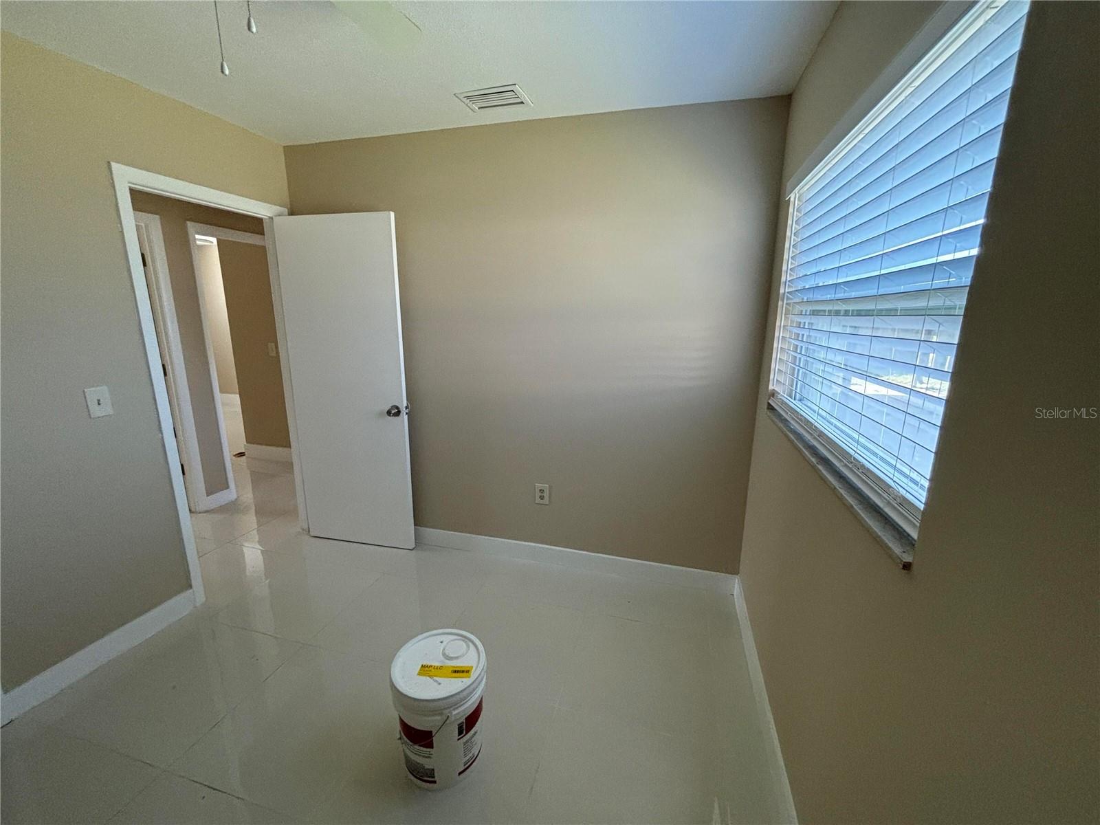 3235 DELRAY DR, TAMPA, FL, 33619