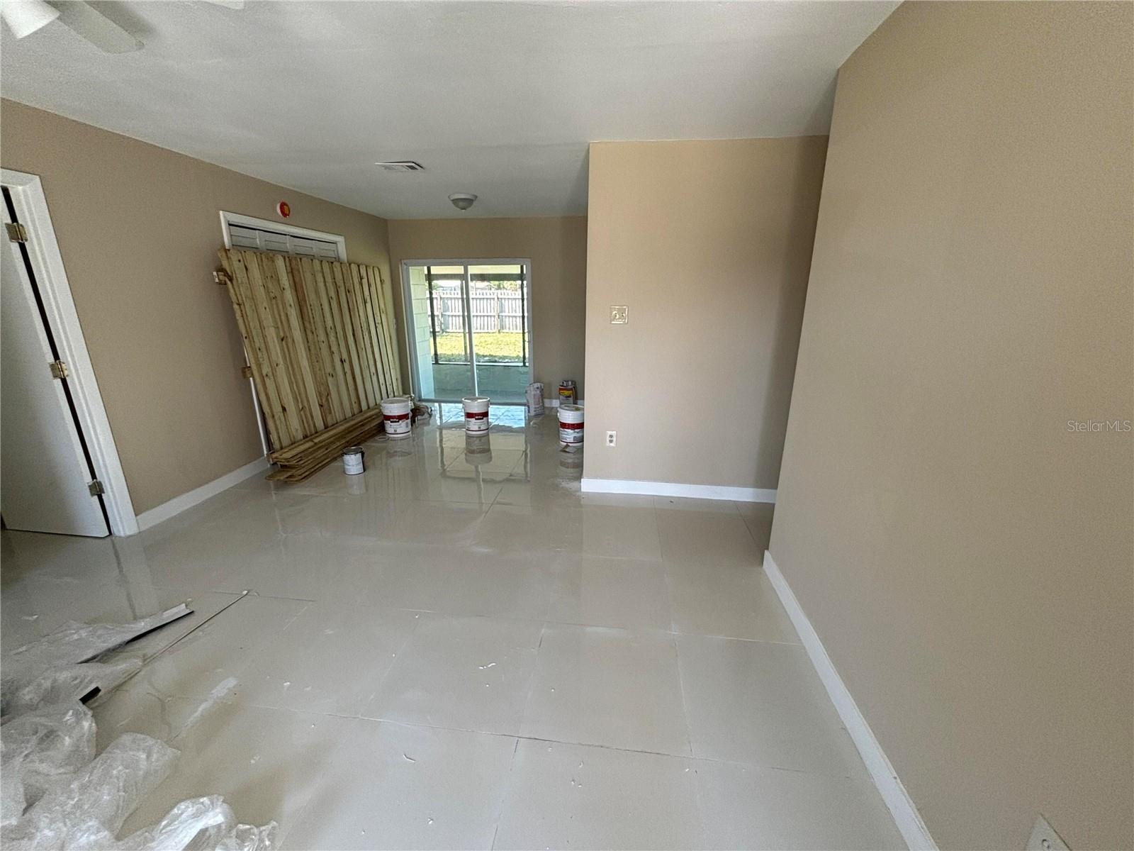 3235 DELRAY DR, TAMPA, FL, 33619