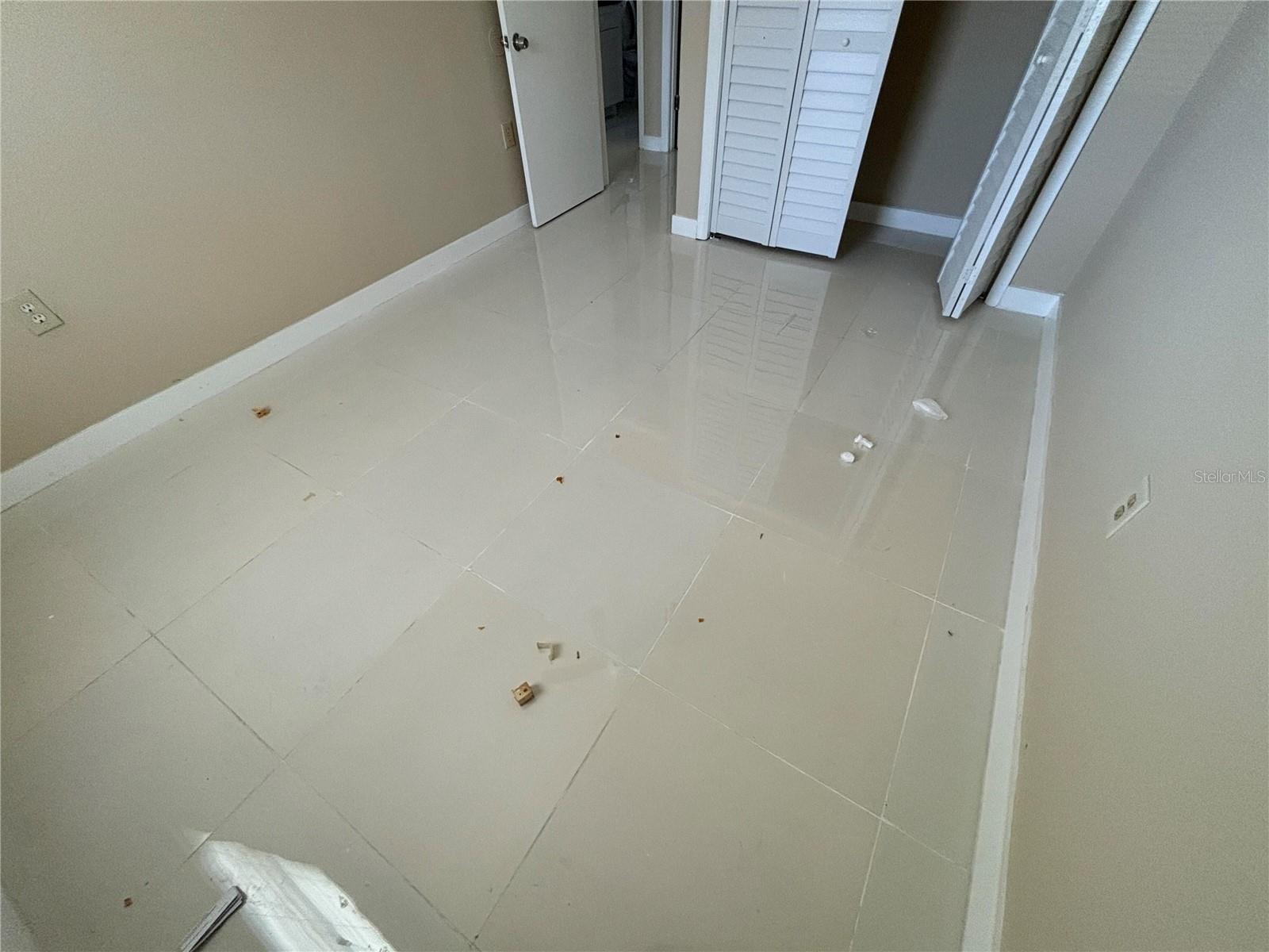 3235 DELRAY DR, TAMPA, FL, 33619