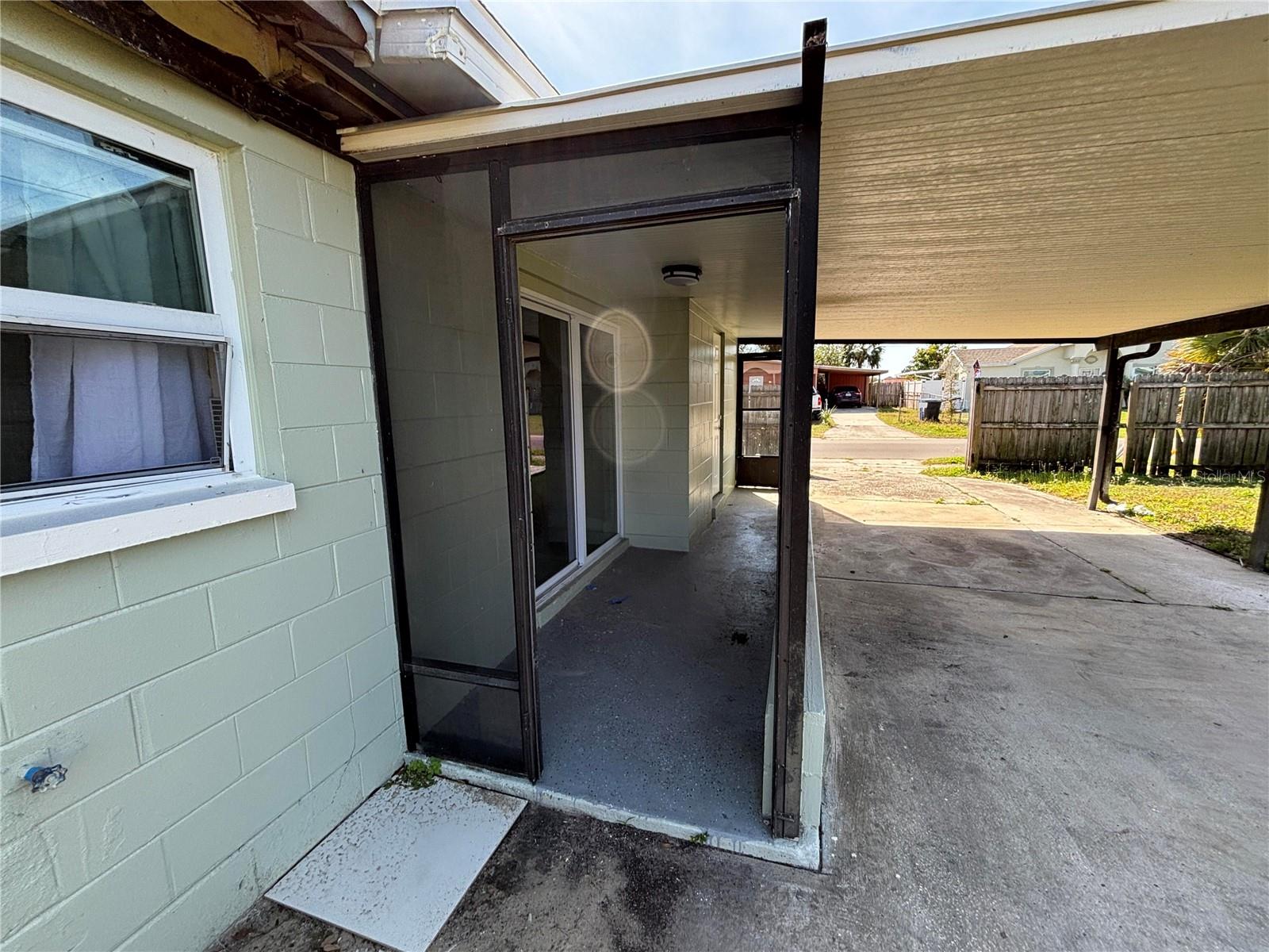 3235 DELRAY DR, TAMPA, FL, 33619