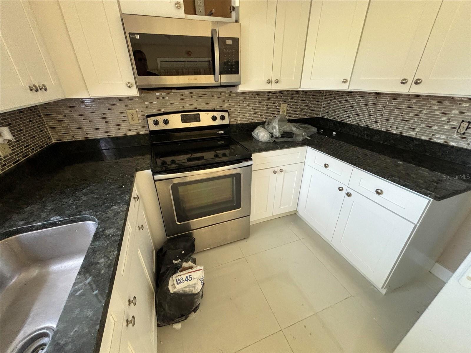 3235 DELRAY DR, TAMPA, FL, 33619