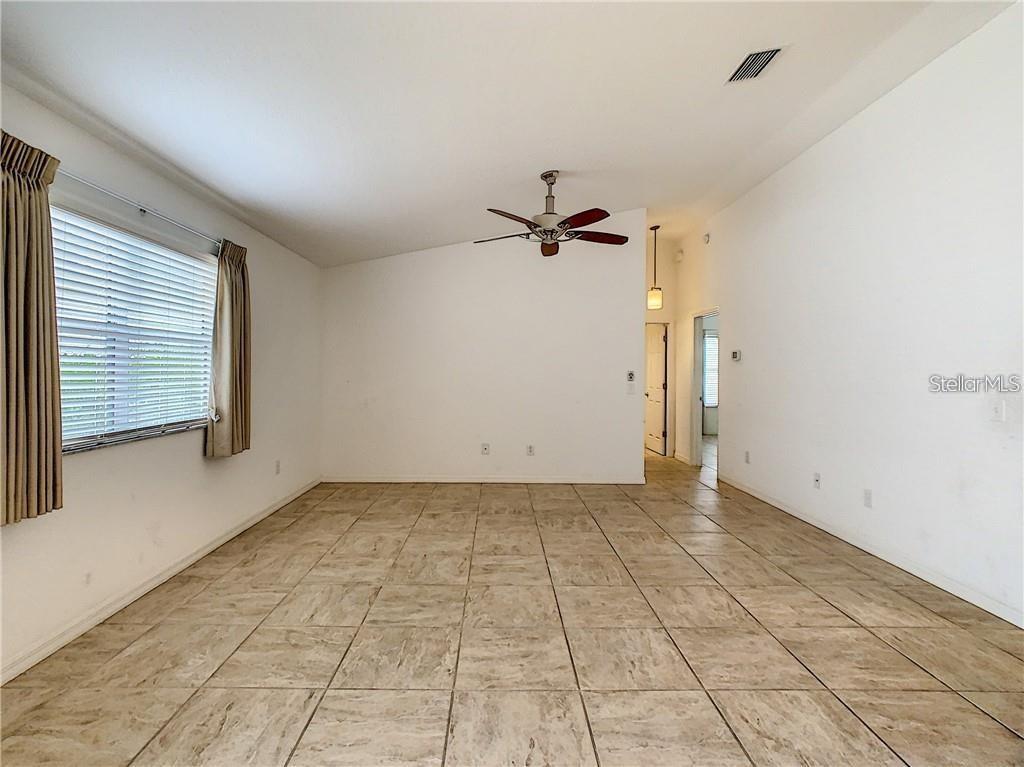 1850 HALLANDALE LN, THE VILLAGES, FL, 32162