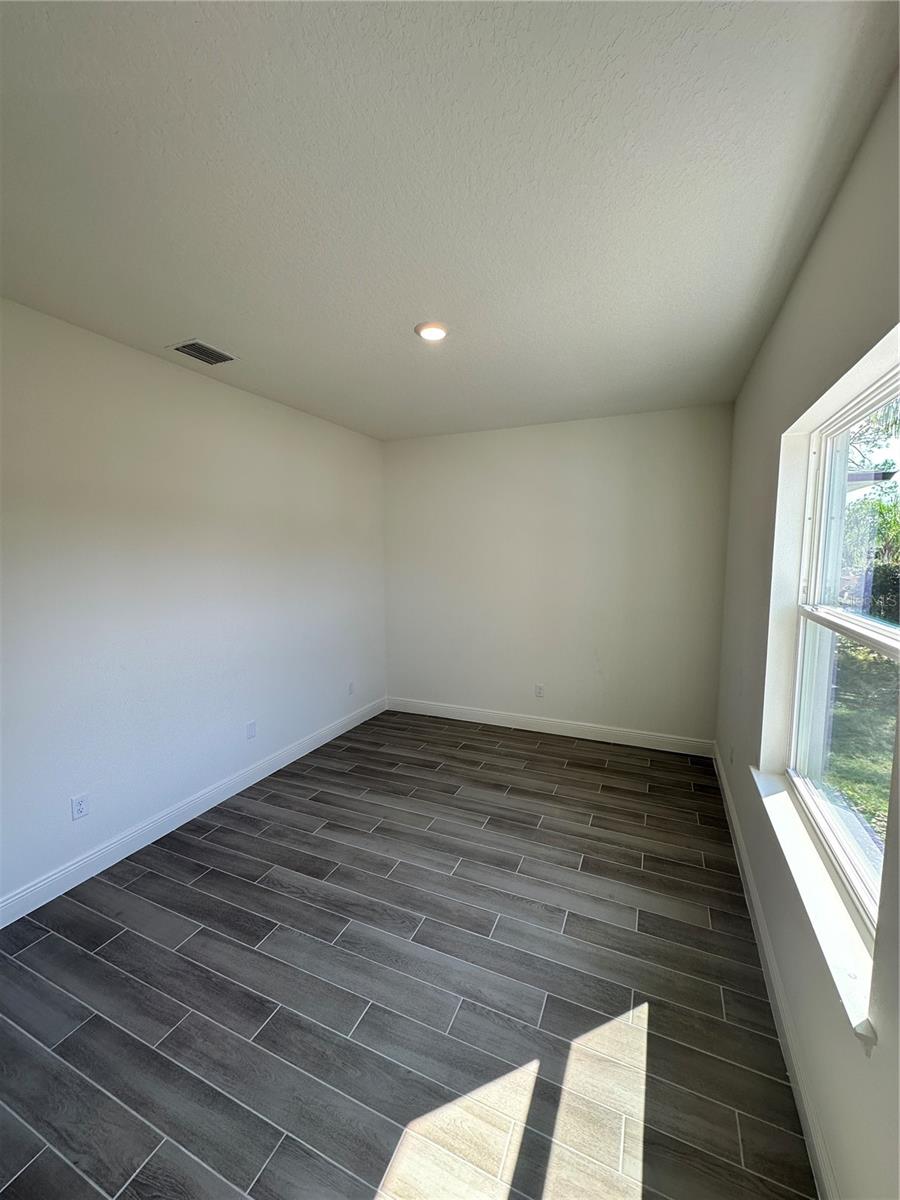 8 WOOD CREST LN, PALM COAST, FL, 32164