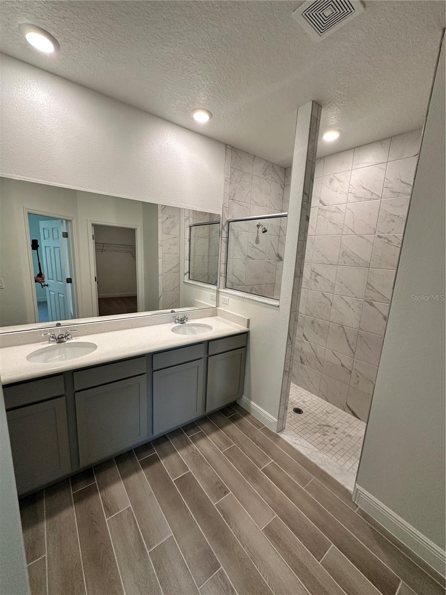 8 WOOD CREST LN, PALM COAST, FL, 32164