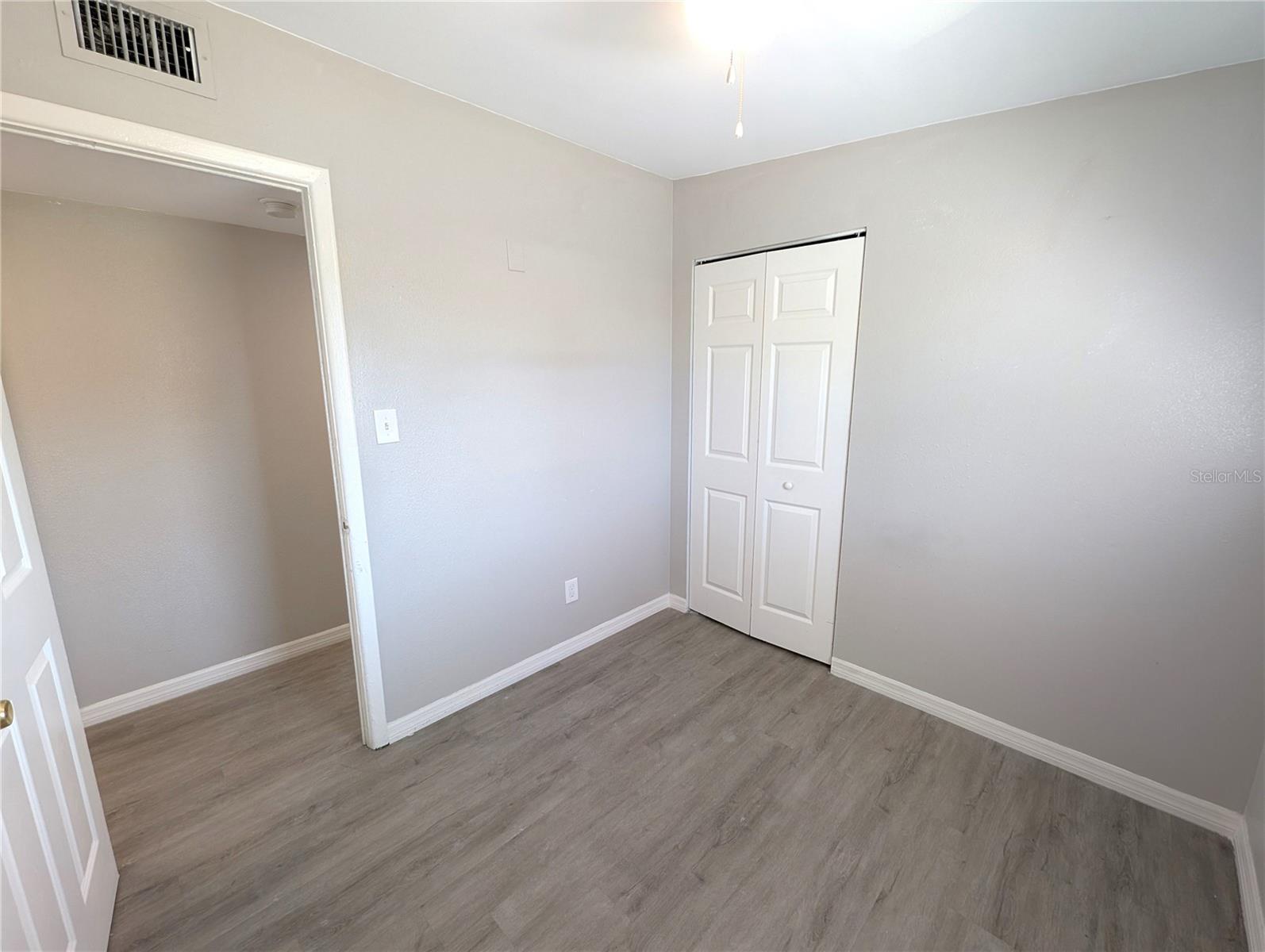 3205 CLIFFORD SAMPLE DR, TAMPA, FL, 33619